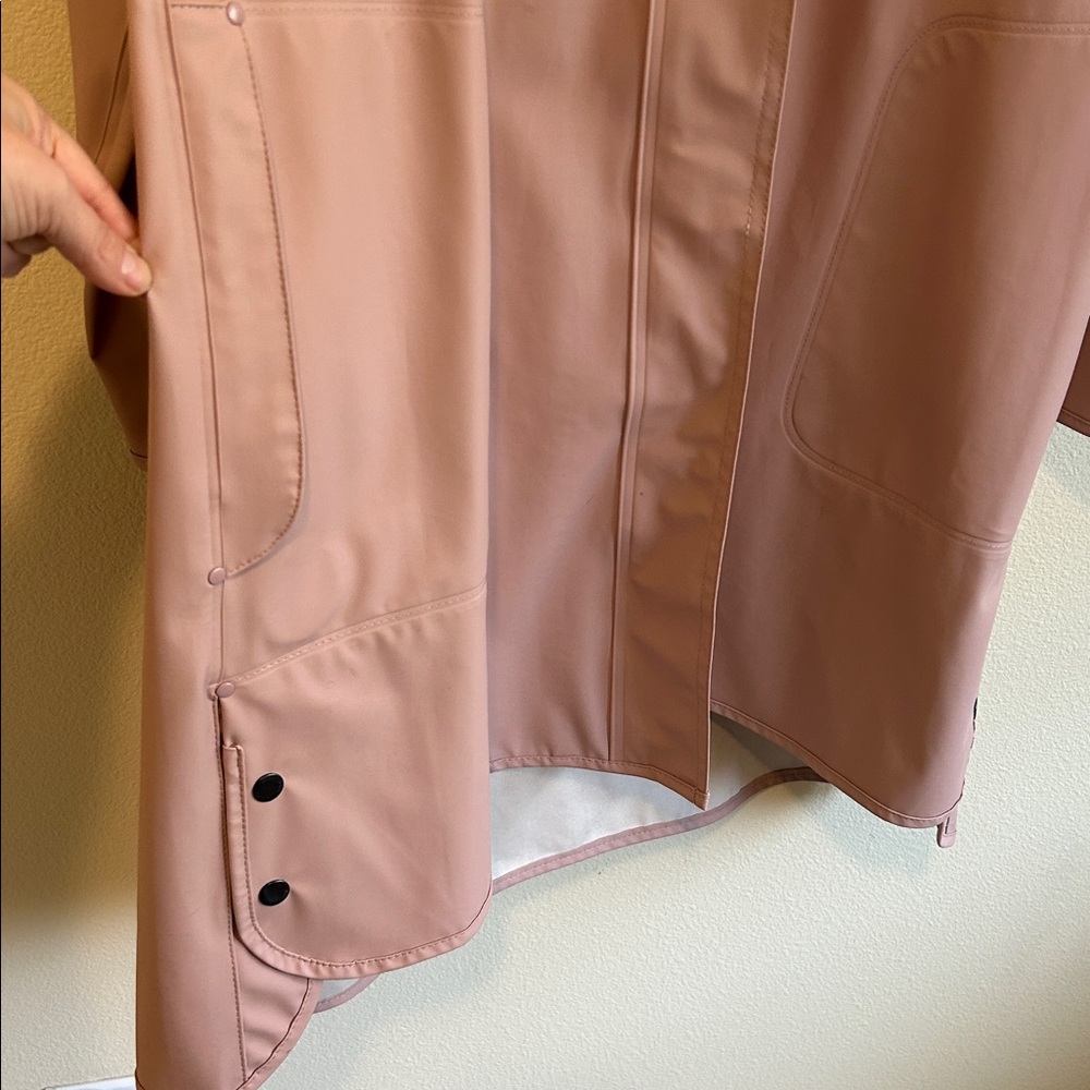 IlseJacobsen Hooded Raincoat Color: Adobe Rose - Picture 11 of 16